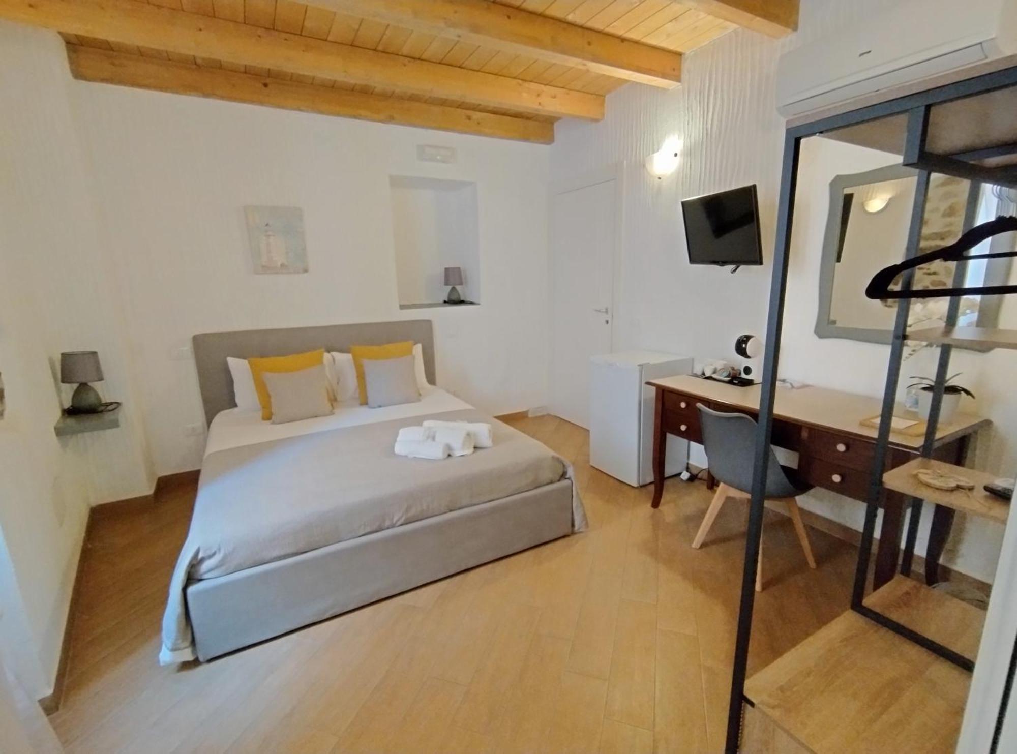أولبيا Holmann Suite & Rooms المظهر الخارجي الصورة