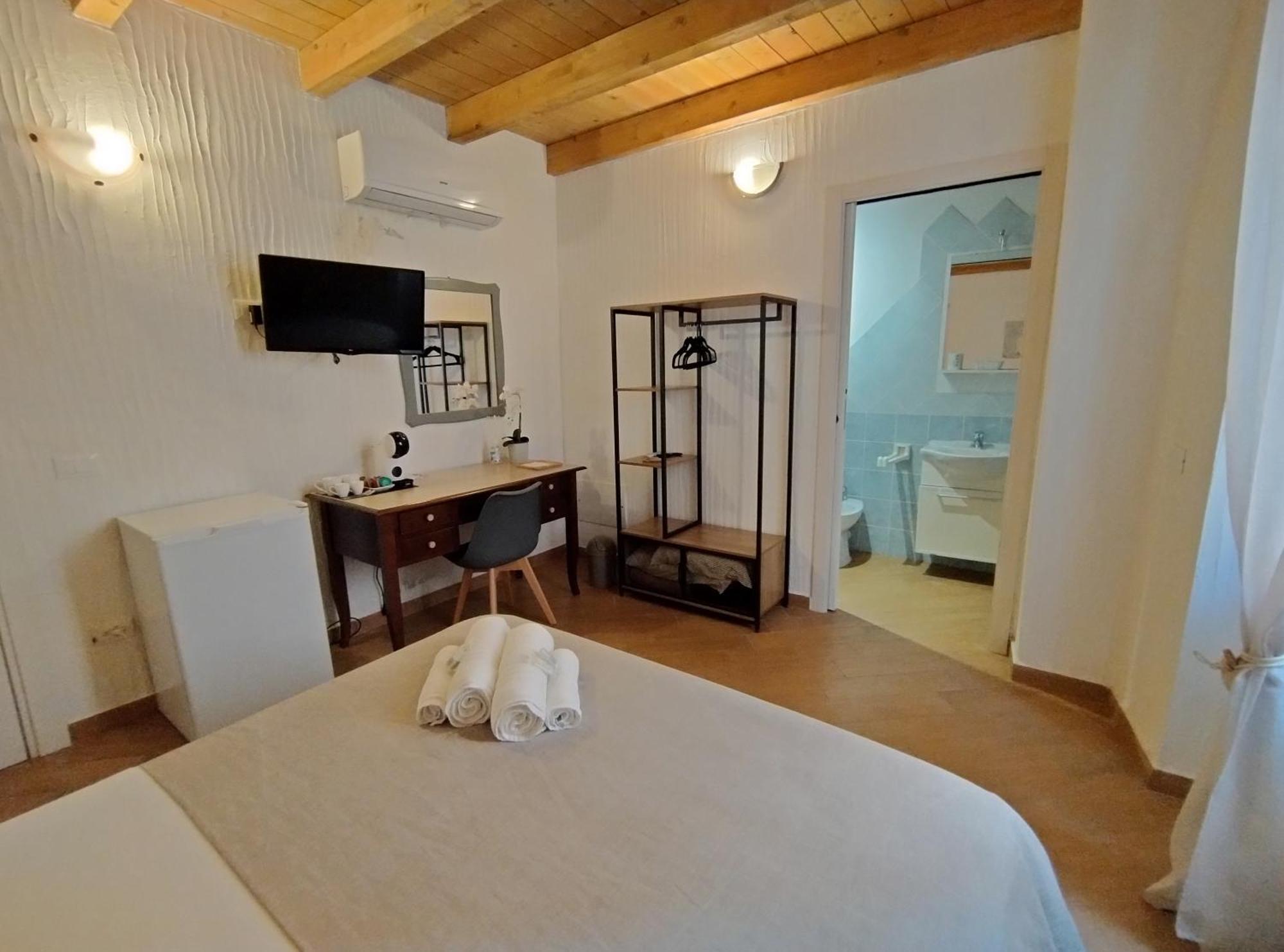 أولبيا Holmann Suite & Rooms المظهر الخارجي الصورة